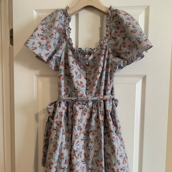 EUC Gal Meets Glam Marianna - Picture 2 of 2